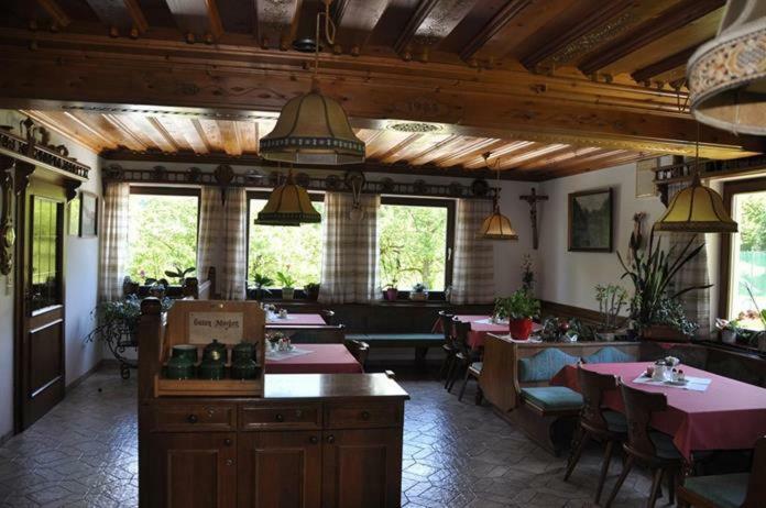 Pension Nanga Parbat Spital Am Pyhrn Exteriör bild